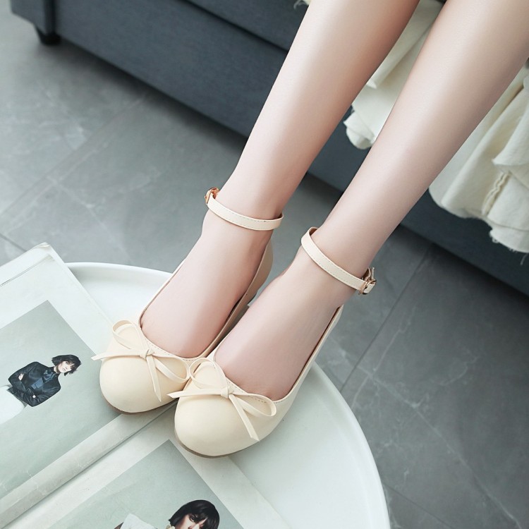 Fashion Flat Shoes for Kids and Youth Sweet Style with Ankle Strap